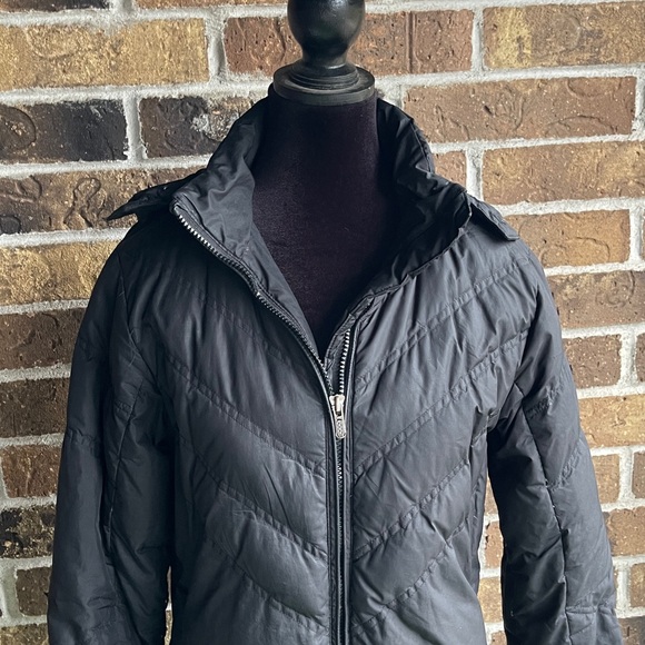 Patagonia Black Quilted Jacket - Picture 3 of 11
